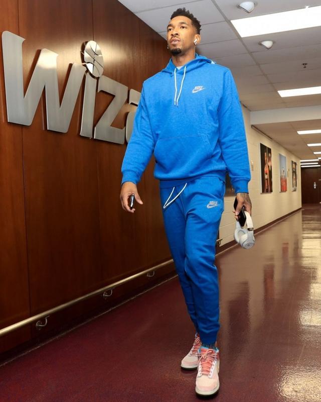 的四连即为 的四连即为