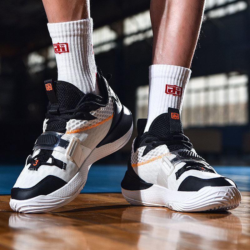 力的英雄 力的英雄